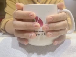 -桃色美甲沙龙