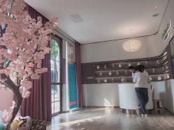 门面-诗丽华黛美容院