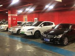 -欧尚超市苏州店停车场(金鸡湖路店)