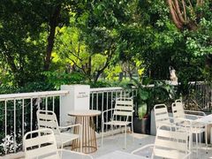 -ADO KAFE(大学城店)