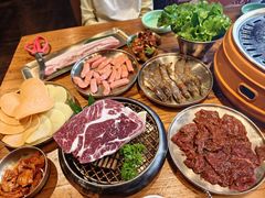 -韩景台烤肉(八大处店)
