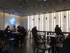 大堂-喜茶(中山利和新地店)
