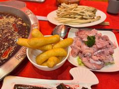 -山城年华老火锅(玉林店)