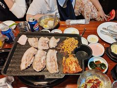 -Dombe豚(黑猪肉街店)