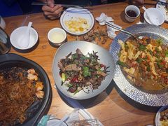 -俭寨大盘鸡·缸子肉·小公鸡·新疆菜(云通店)