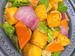 -东北哈尔滨酱骨头馆房掌柜铁锅炖