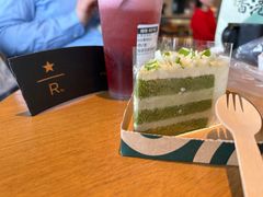 -星巴克臻选(上海合生汇1F店)