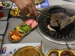 -金会长自助海鲜·烤肉(人民广场店)