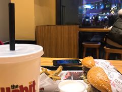 -The Habit Burger Grill 哈比特汉堡(爱琴海店)