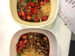 -鲜入围煮花胶鸡海鲜火锅