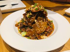 -峨嵋小镇·川菜(勒泰中心店)