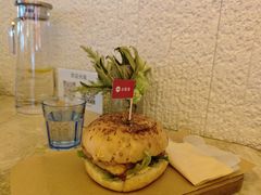 -必胜客(WOW中心城店)