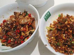 -绿草地·湘菜(梅溪湖步步高店)