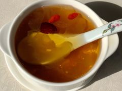 木瓜雪莲子炖银耳-维园悦谱·海派家常菜(乌鲁木齐南路店)