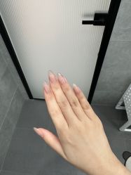-雪奈传统美甲美睫