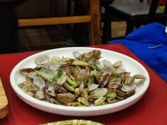 -侬佳蒸菜馆(听潮店)