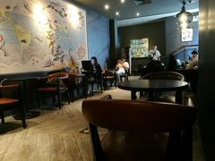 大堂-星巴克臻选(南京金茂览秀城店)