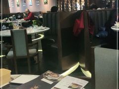 大堂-钟菜·粤菜点心·宴请(海上世界·汇港二期店)