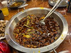 红油耗儿鱼-耗儿鱼蛙蛙叫·老成都火锅(蛇口海昌街店)