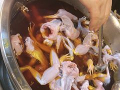 -品鱻黑豆花美蛙鱼(西政店)
