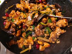 板栗黄焖鸡-漓江又一軒·广西菜·桂林米粉(梅林店)