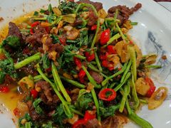 -湖南人家湘菜馆(镇江路店)