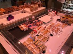 -巴黎贝甜(宜山路店)