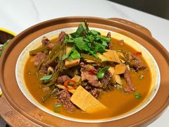 番薯杆黄牛肉-阿露佳·舌尖上的安吉菜