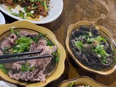 -小杨翘脚牛肉