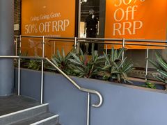 -伯肯黑德角名品折扣购物中心