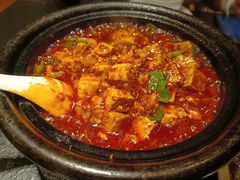 -万重锦·人文川菜馆(骡马市店)