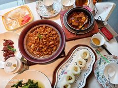 -千百味红餐厅·非遗江西菜(绿地双子塔总店)