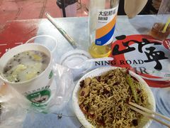 -正宁路小吃夜市