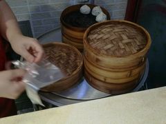 -聚笼鲜美食(凤凰街店)