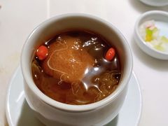 冰糖桃胶炖雪梨-初蓉丨遇见新川菜(亲贤街荣耀店)