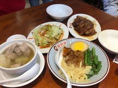 苦瓜排骨汤-胡须张鲁肉饭(美食文化馆店)