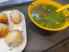 咖喱牛肉粉丝汤-大壶春生煎(四川中路店)