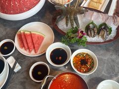 -德天肥牛海鲜火锅(城西银泰店)