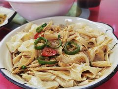 白灼腐竹-银峰农庄·特色烧鸡·鲜无花果浸鸡