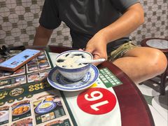 -广信牛奶甜品世家(台东店)