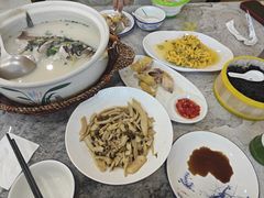 -紫藤园·天目湖大鱼头(南山竹海店)