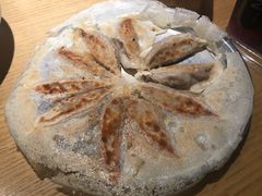 -宽鲜锅贴家常菜(永旺东部购物中心香港中路店)