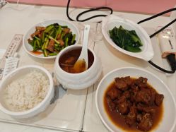-梓爱月子中心(花都店)