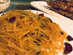 -巴扎美食·新疆菜·西域歌舞表演餐厅(新疆大厦店)