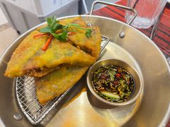 潮州蚝仔烙-沙胆彪炭炉牛杂煲(上海日月光广场店)