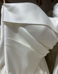 -HANSA韩纱婚纱礼服·龙凤褂·西装设计师集合店