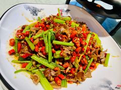 -小芙蓉湘菜馆(易生活购物公园店)