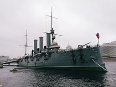 -阿芙乐尔号巡洋舰