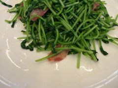 -潮界(LU·ONE凯德晶萃广场店)