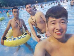 -欢乐水魔方水世界